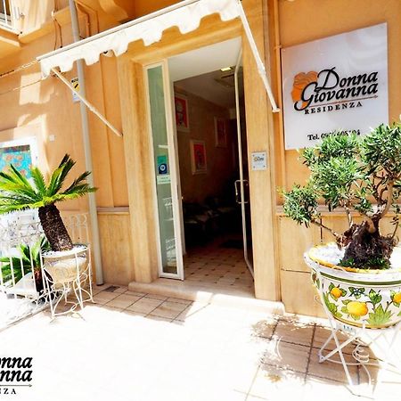 טרופאה Residenza Donna Giovanna מראה חיצוני תמונה