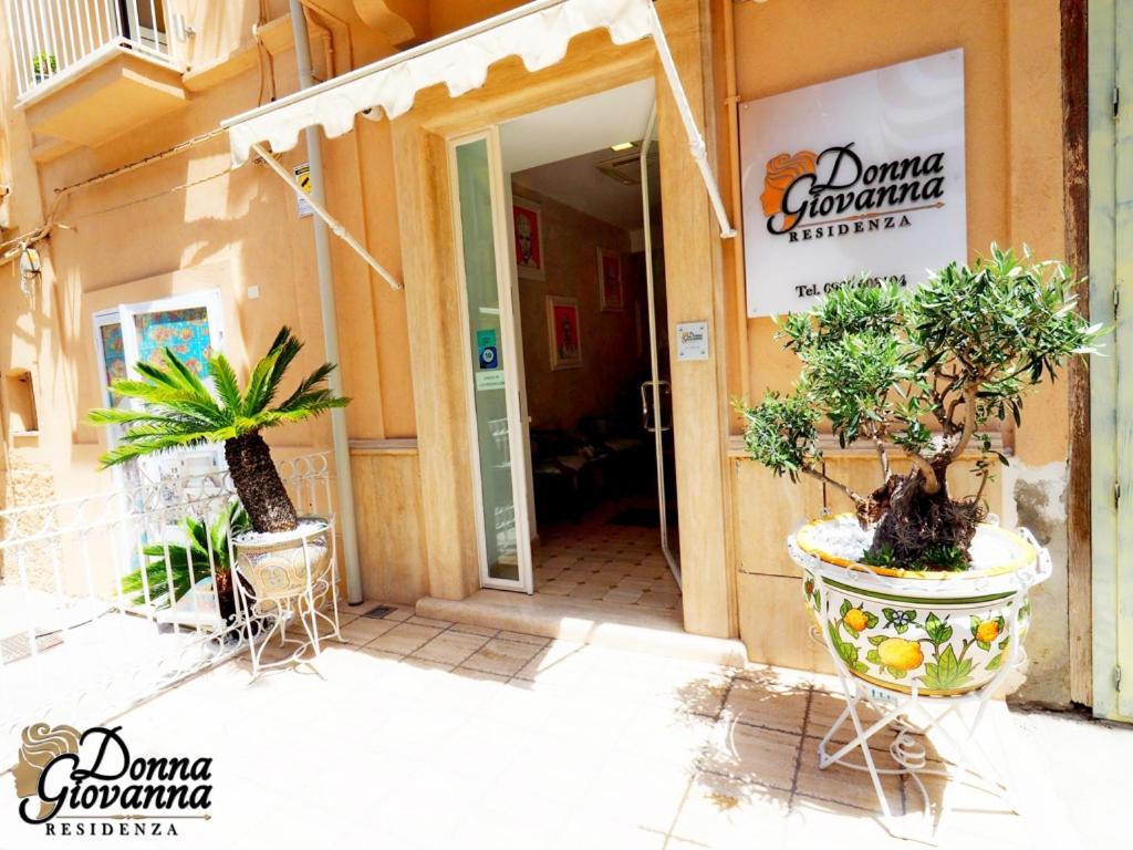 טרופאה Residenza Donna Giovanna מראה חיצוני תמונה