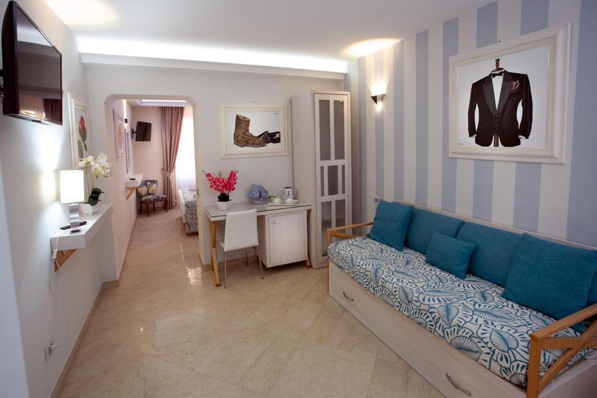 טרופאה Residenza Donna Giovanna מראה חיצוני תמונה